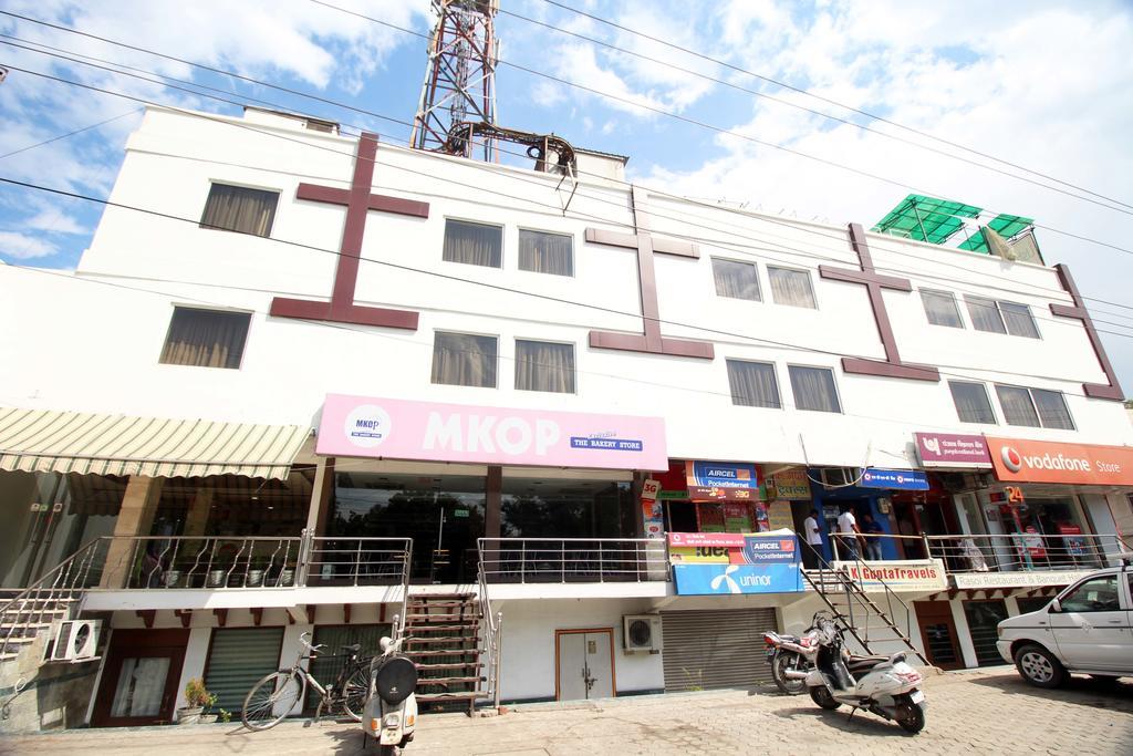 阿格拉 Genx Usha Kiran Agra酒店 外观 照片