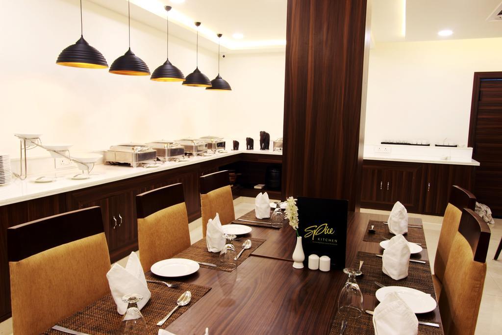 阿格拉 Genx Usha Kiran Agra酒店 外观 照片