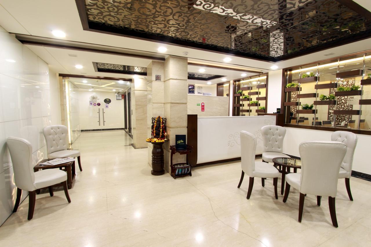 阿格拉 Genx Usha Kiran Agra酒店 外观 照片